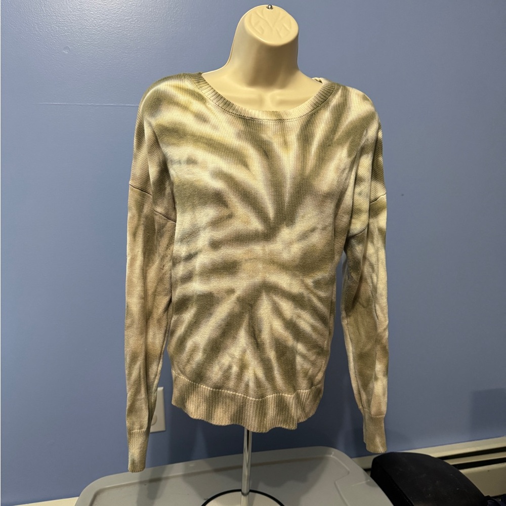 Design History Beige Knit Sweater